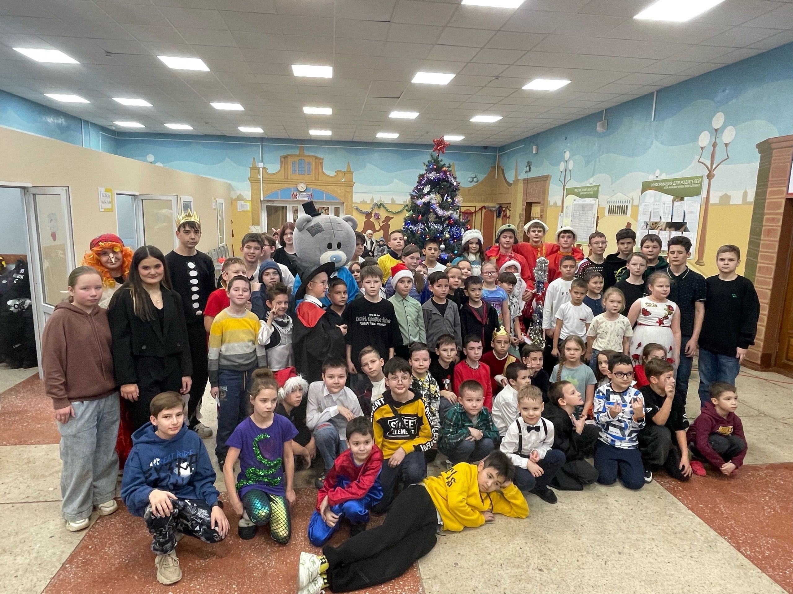 Новогодняя ёлка 2024